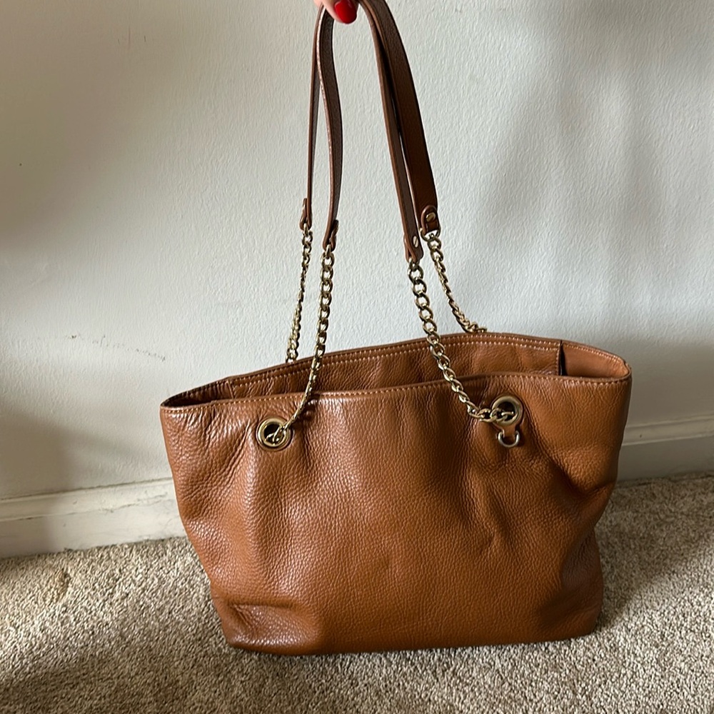 Michael Kors leather purse